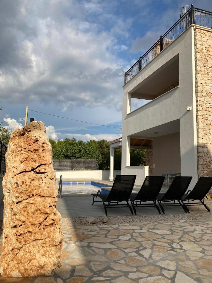 Villa Iva Mirce Eksteriør bilde
